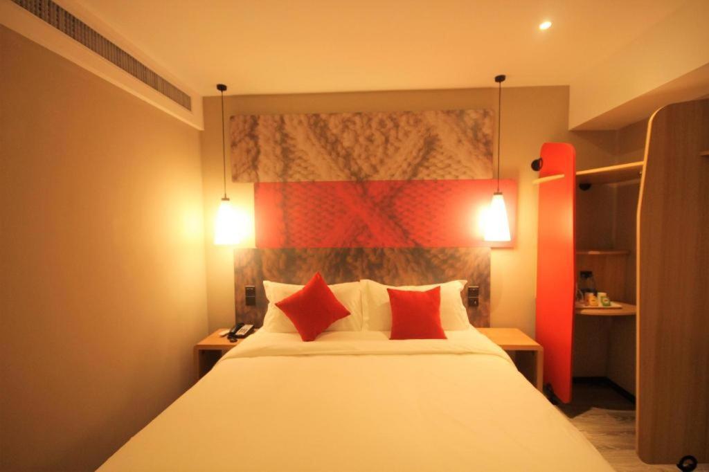 Готель Ibis Shenyang North Station Екстер'єр фото