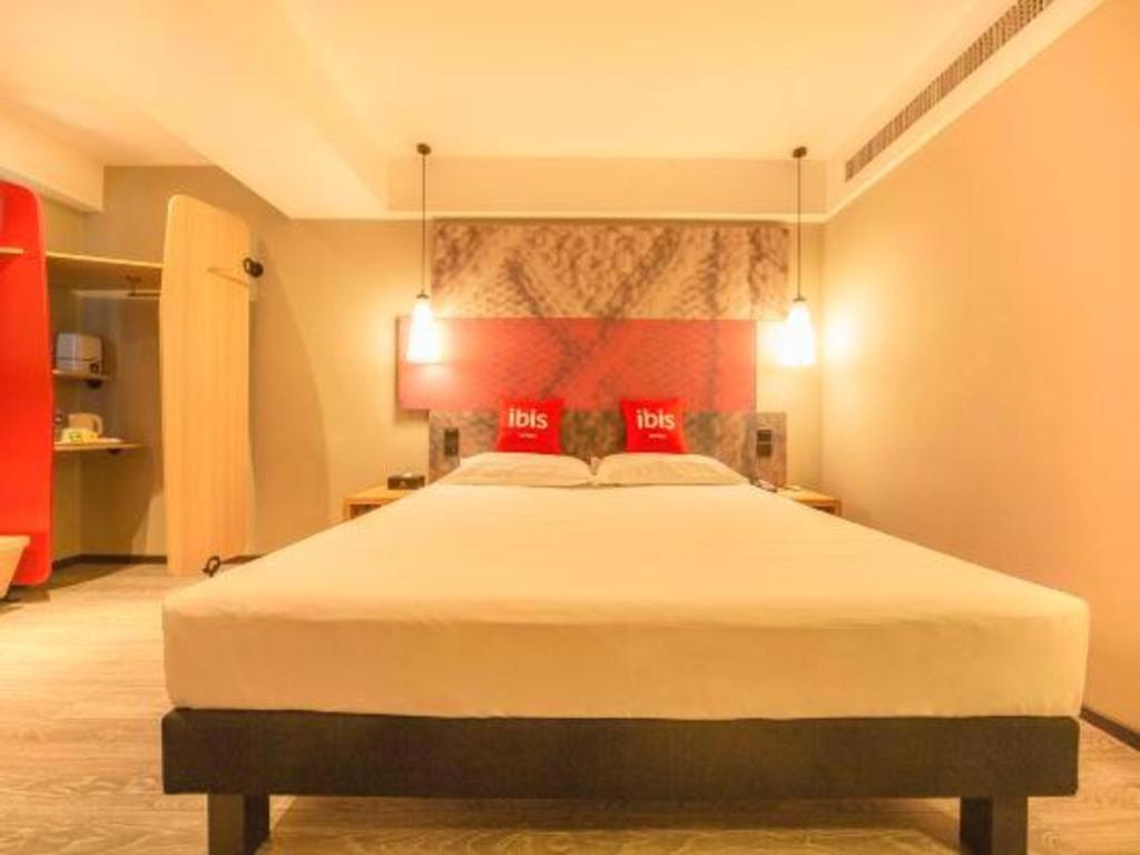 Готель Ibis Shenyang North Station Екстер'єр фото