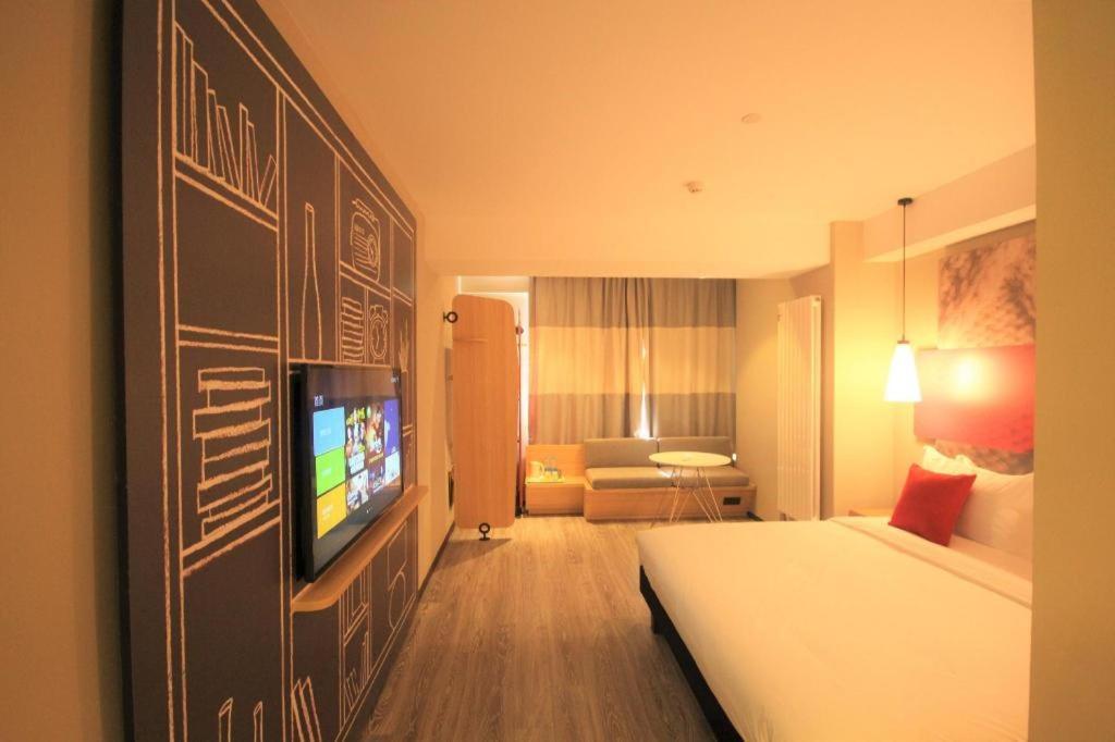 Готель Ibis Shenyang North Station Екстер'єр фото