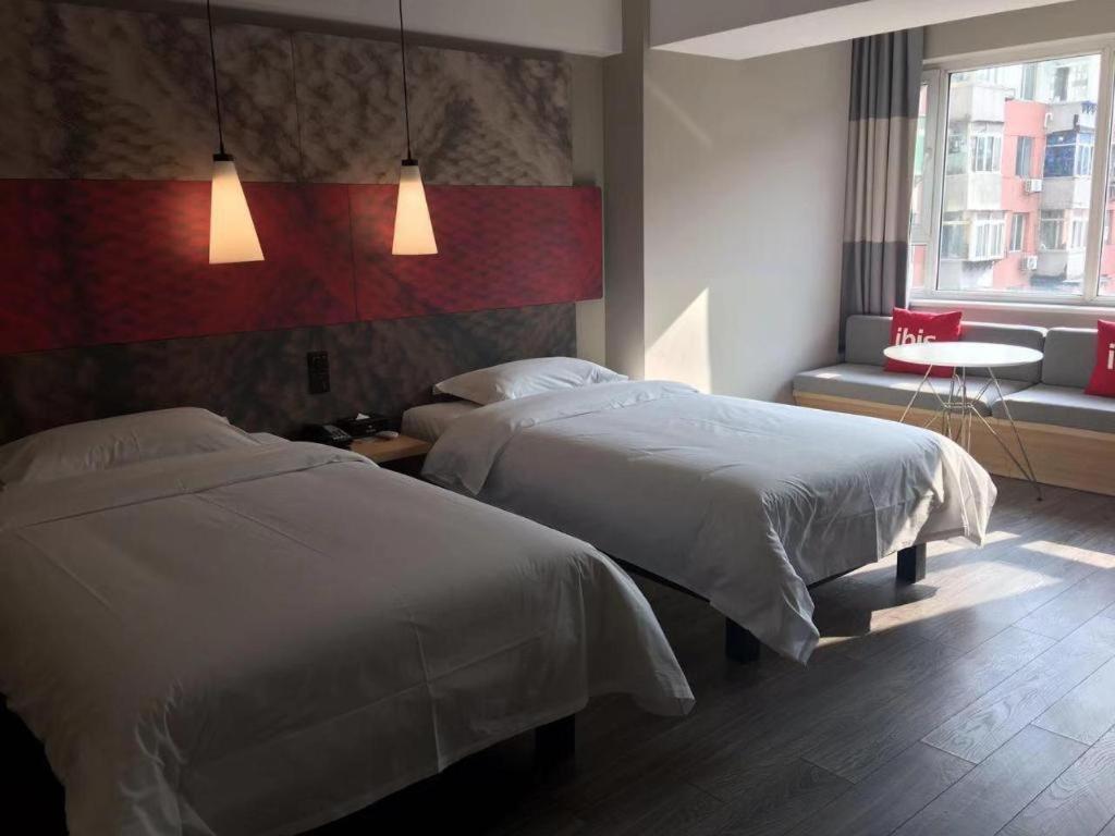 Готель Ibis Shenyang North Station Екстер'єр фото