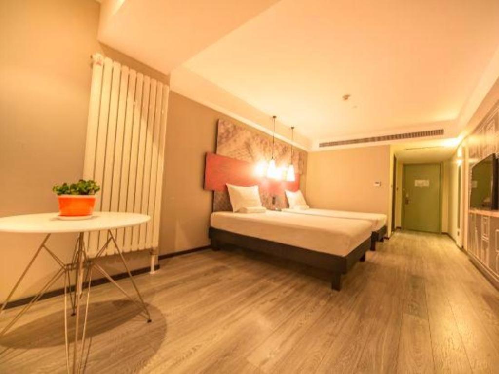 Готель Ibis Shenyang North Station Екстер'єр фото