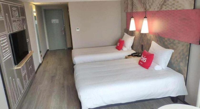 Готель Ibis Shenyang North Station Екстер'єр фото